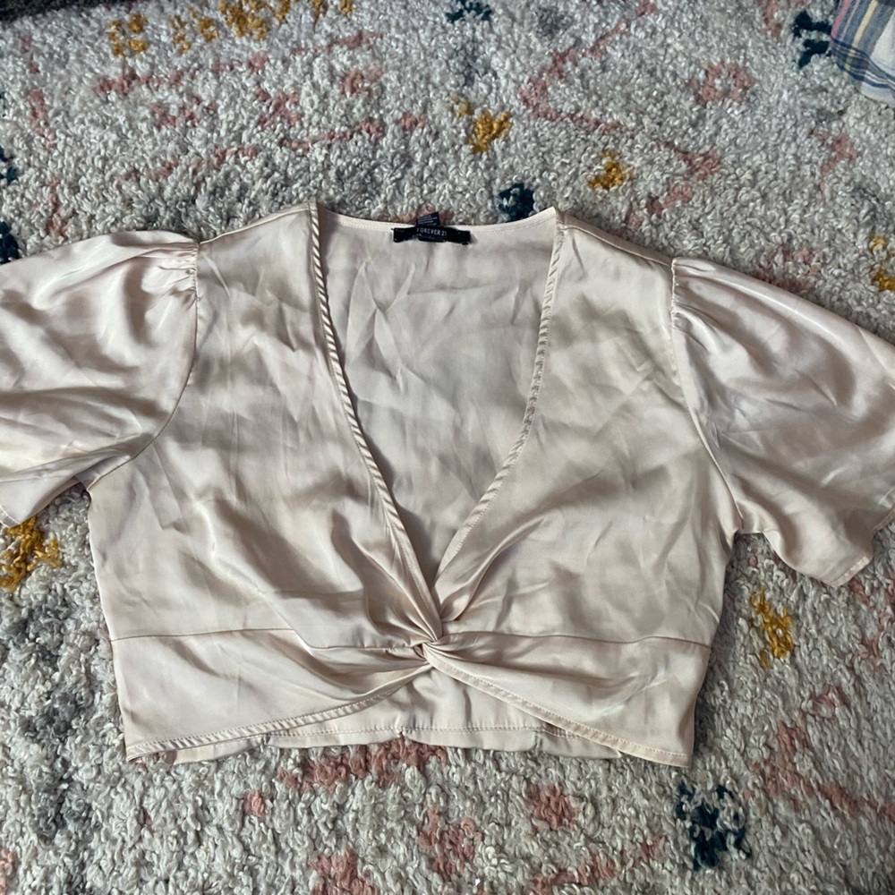 Silky crop top